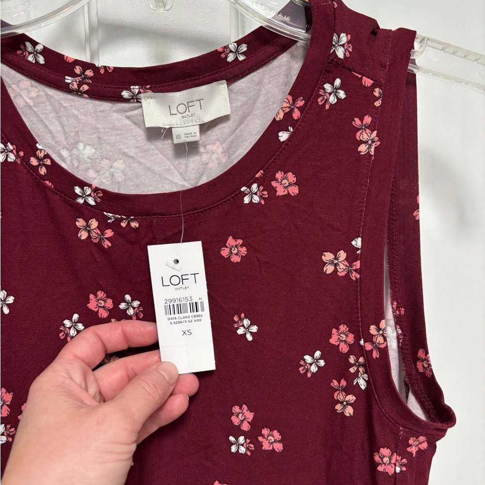 LOFT Burgundy Floral Tank Top